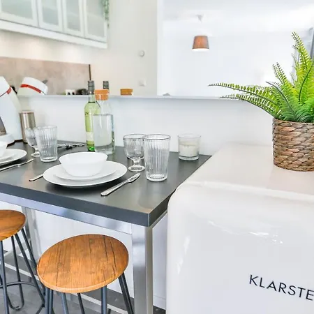 Apartment Hirsch56 - Zentral-ruhig-terrasse-netflix